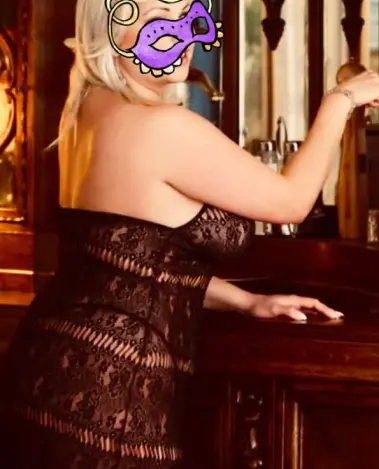 Анкета массажистки Светлана - Фото 1, район Центральный, 39 лет, №4851